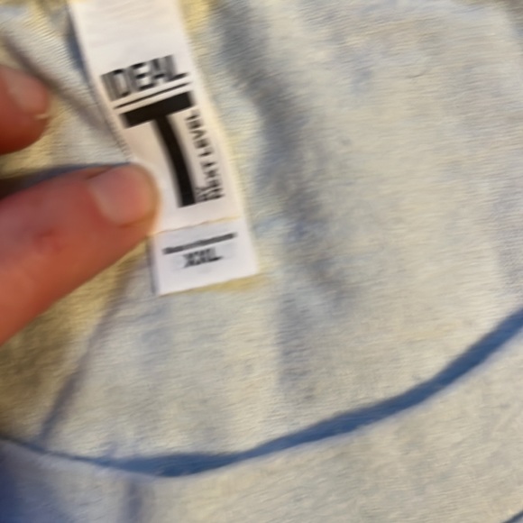 Amazon tshirt. Sorting Saturday. - Picture 3 of 3